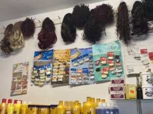 chicago_beauty_salon_choice_of_wigs_extensions_and _nail_care